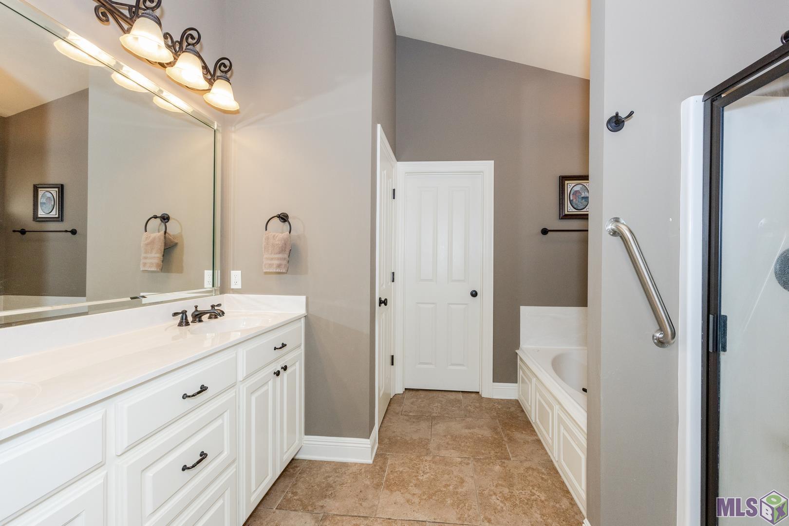 6782 Eliza Drive Addis, LA 70710 - Photo 12 of 28