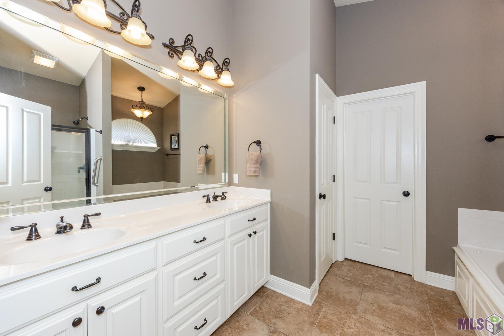 6782 Eliza Drive Addis, LA 70710 - Photo 13 of 28