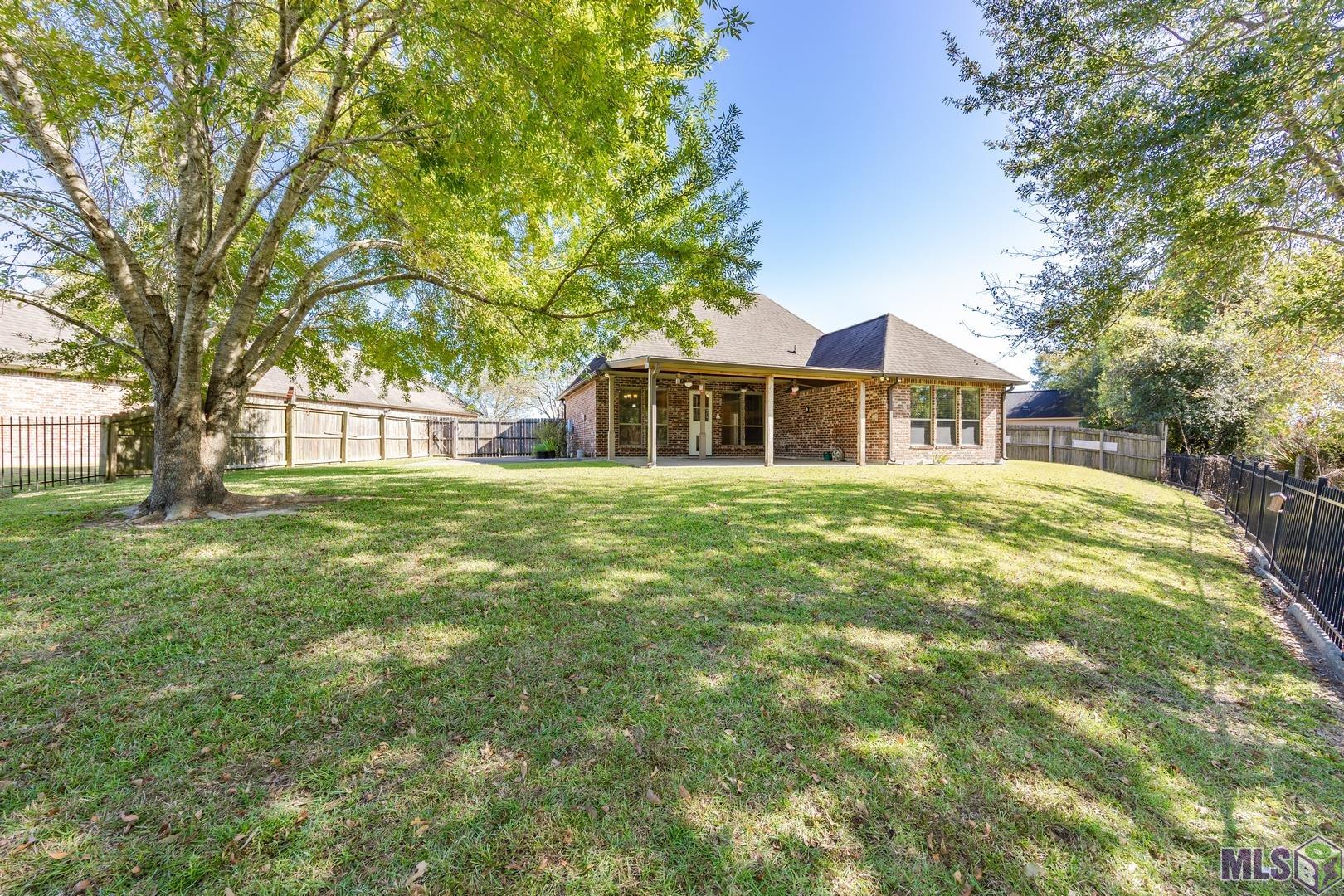 6782 Eliza Drive Addis, LA 70710 - Photo 23 of 28