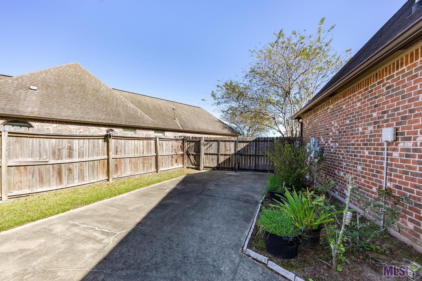 6782 Eliza Drive Addis, LA 70710 - Photo 27 of 28