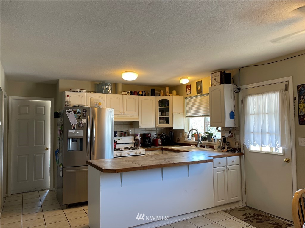 64 Heron Loop Road Republic, WA 99166 - Photo 6 of 29 Gallery Image 6