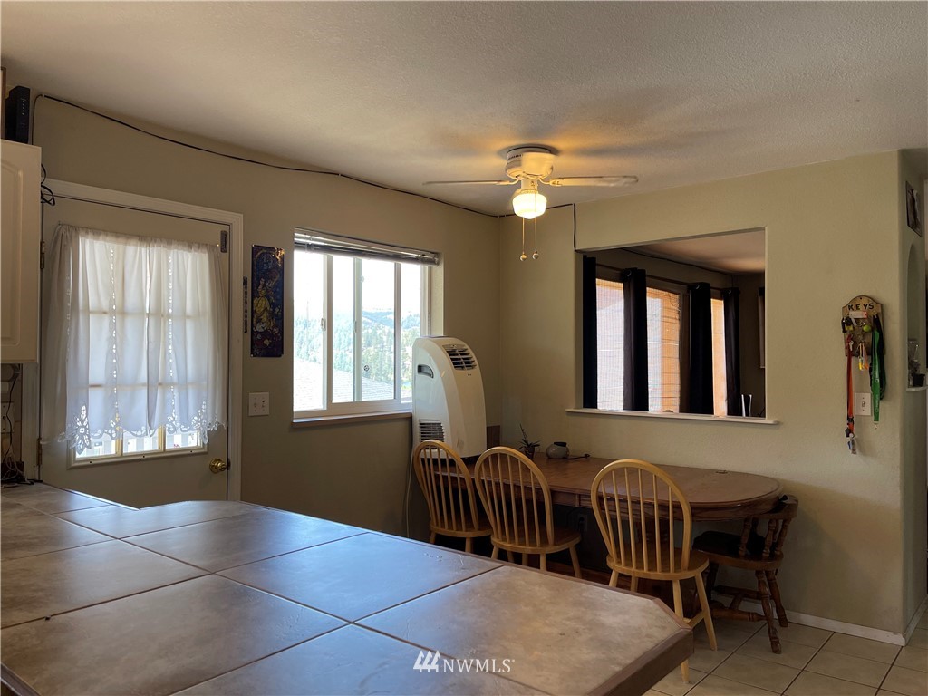 64 Heron Loop Road Republic, WA 99166 - Photo 8 of 29 Gallery Image 8