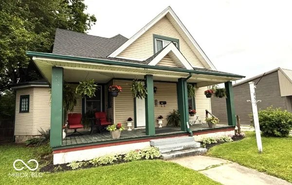 $295,000 | 459 East Morgan Street, Martinsville, IN 46151