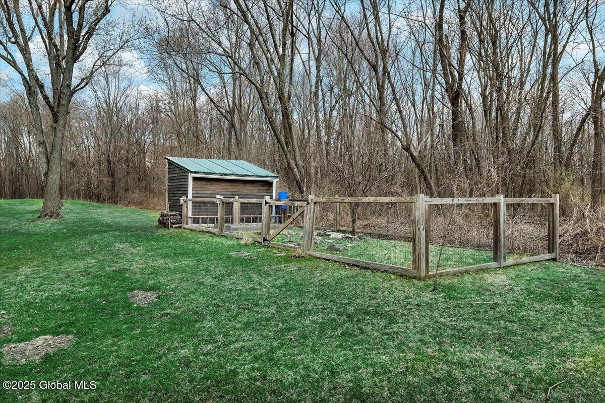 987 Western Road Schodack, NY 12033 - Photo 37 of 48 51-P1343129