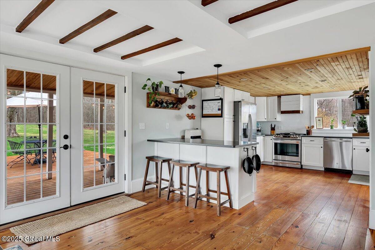 987 Western Road Schodack, NY 12033 - Photo 4 of 48 02-P1343221