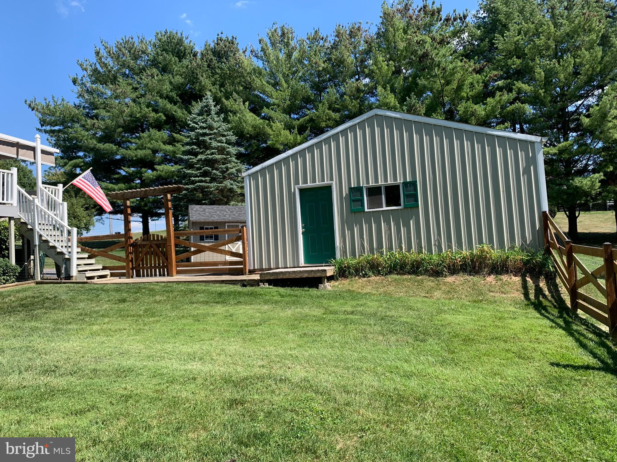 2035 Old Taneytown Road Westminster, MD 21158 - Photo 30 of 47 Side view of garage.