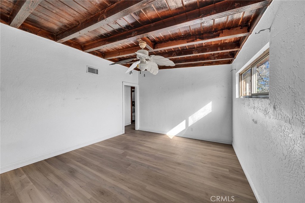 31516 Clay River Road Barstow, CA 92311 - Photo 32 of 73 a view of an empty room