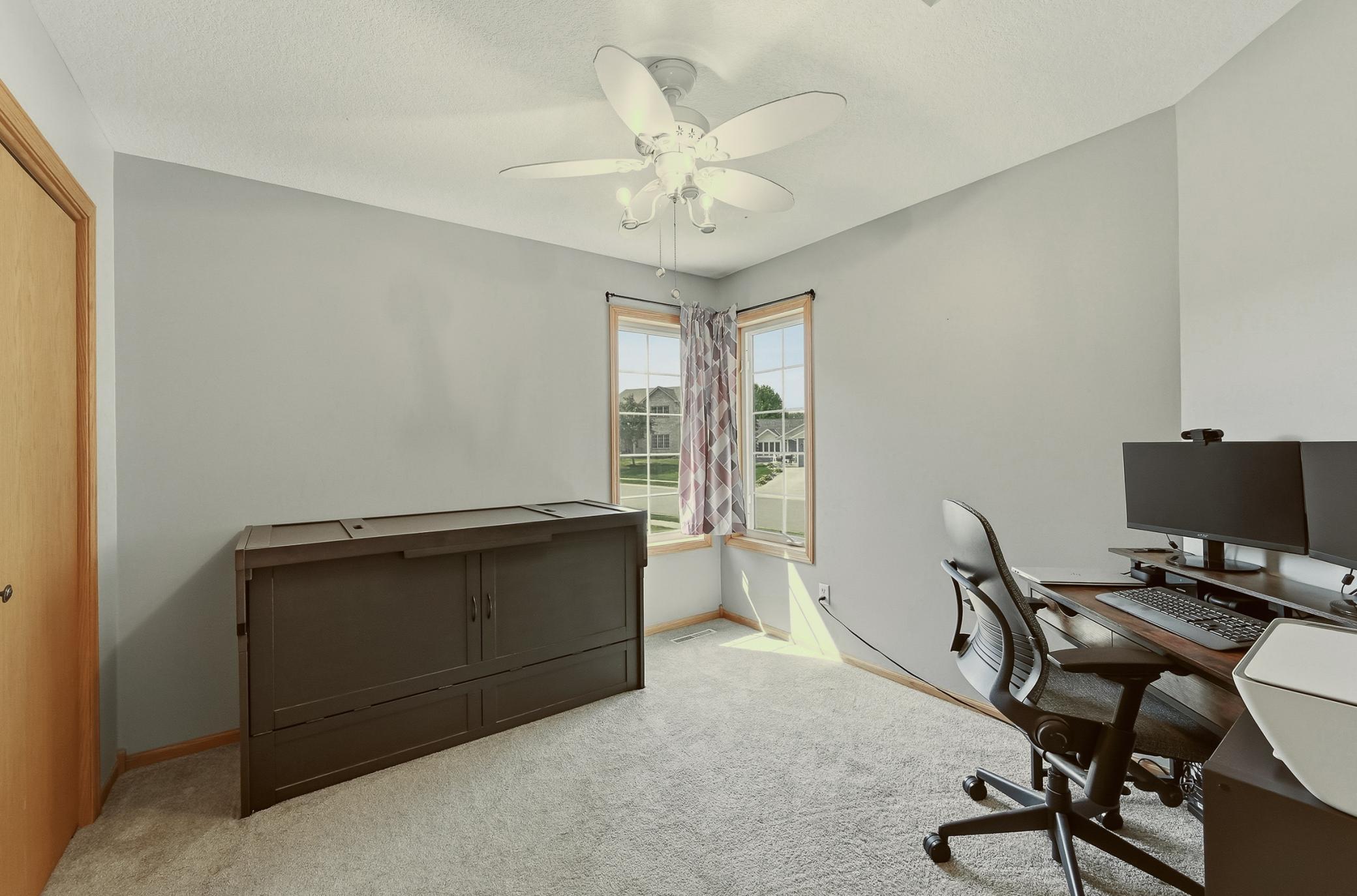 657 South Pointe Court Southwest Rochester, MN 55902 - Photo 11 of 38