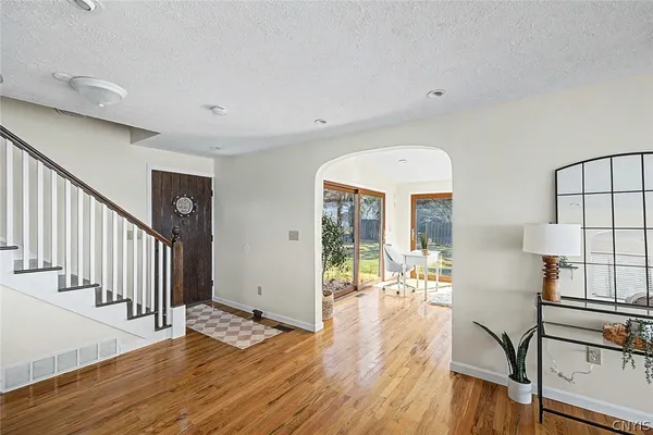 $2,900,000 | 2761 East Lake Road, Skaneateles, NY 13152