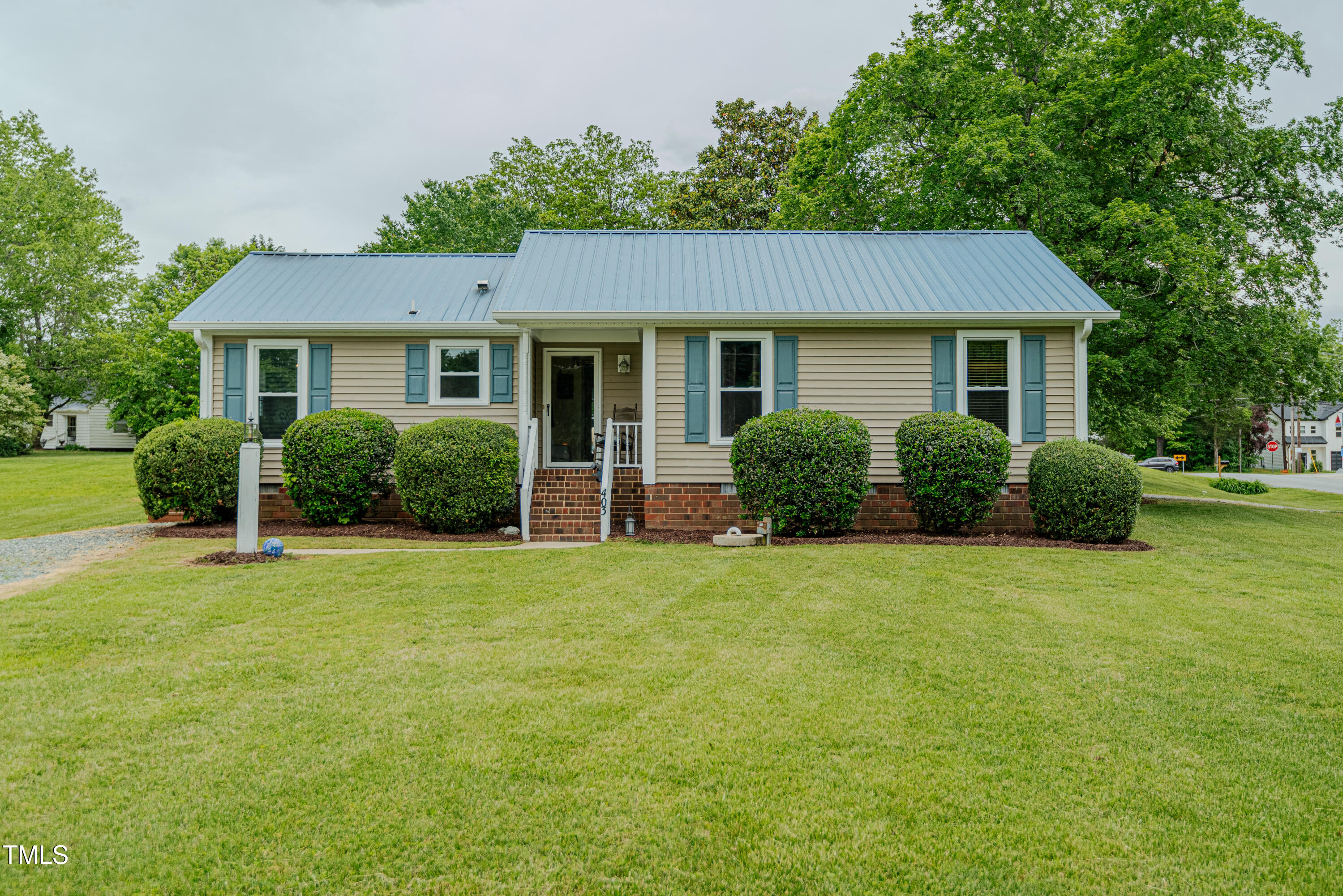 403 Rolling Road Haw River, NC 27258 - Photo 2 of 27 front