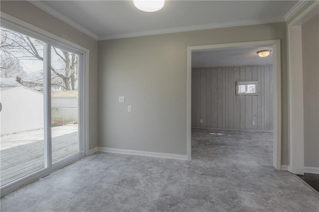 1 Northwest Walnut Street Lee's Summit, MO 64063 - Photo 26 of 38