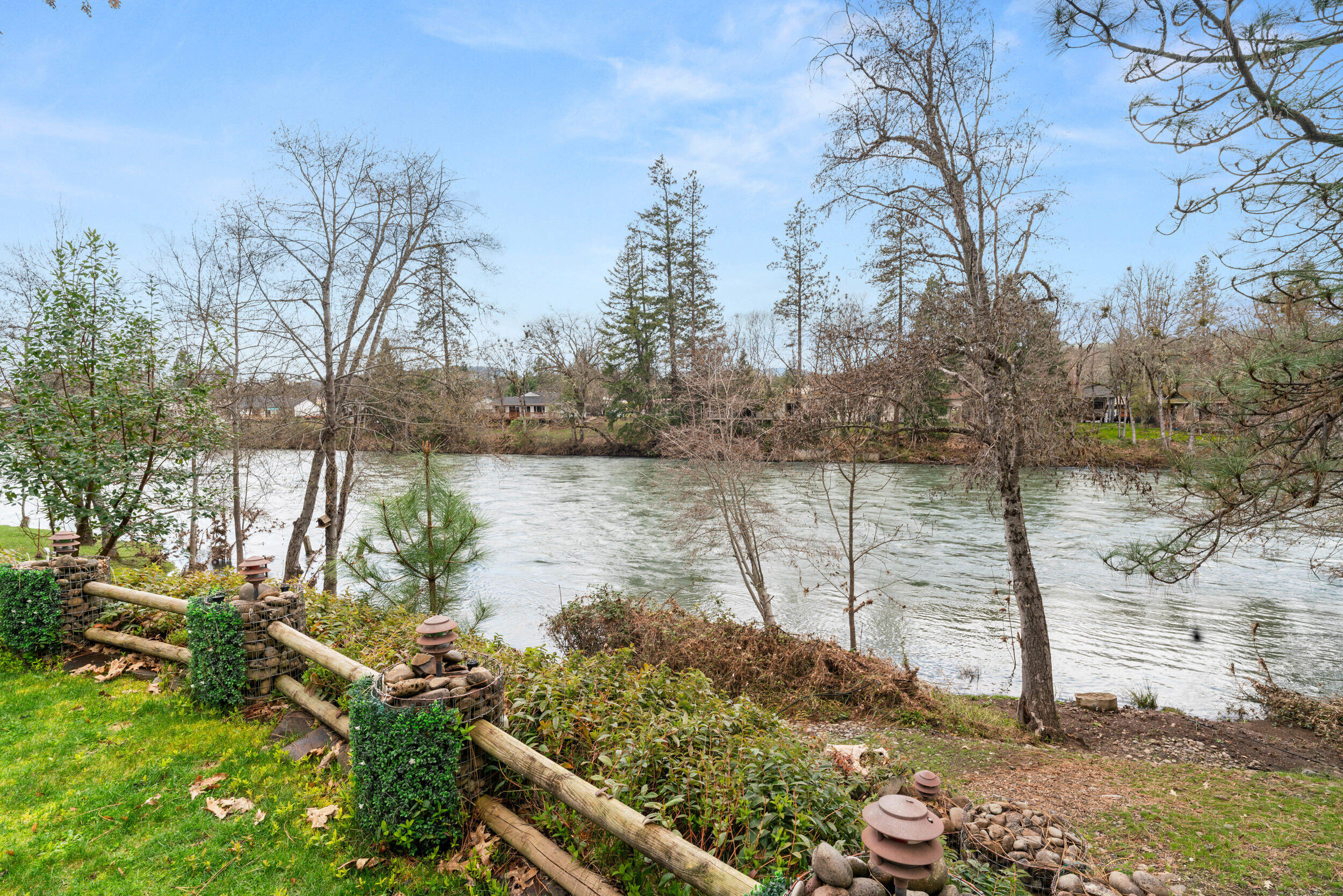 965 Old Ferry Road Shady Cove, OR 97539 - Photo 32 of 37 Backyard on the River
