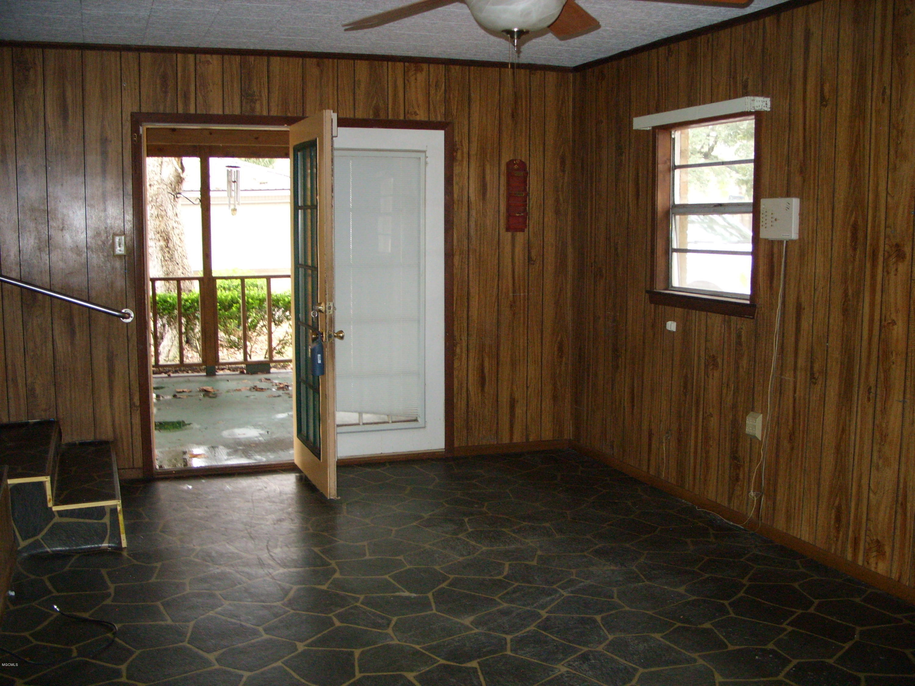 4737 Elder Street Moss Point, MS 39563 - Photo 3 of 18 SS851163