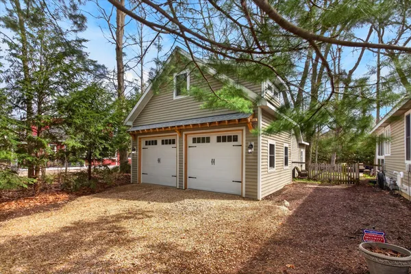 $825,000 | 18567 Chase Lane, New Buffalo, MI 49117