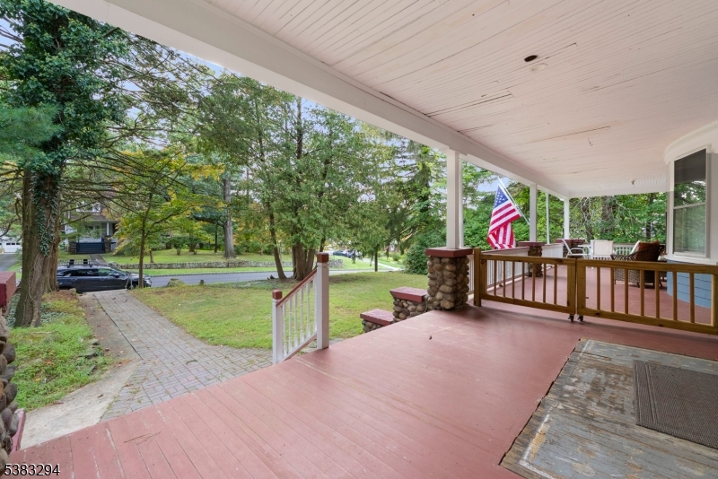 31-37 Oak Grove Road, Unit 2 Caldwell, NJ 07006 - Photo 30 of 34 a view of a garden