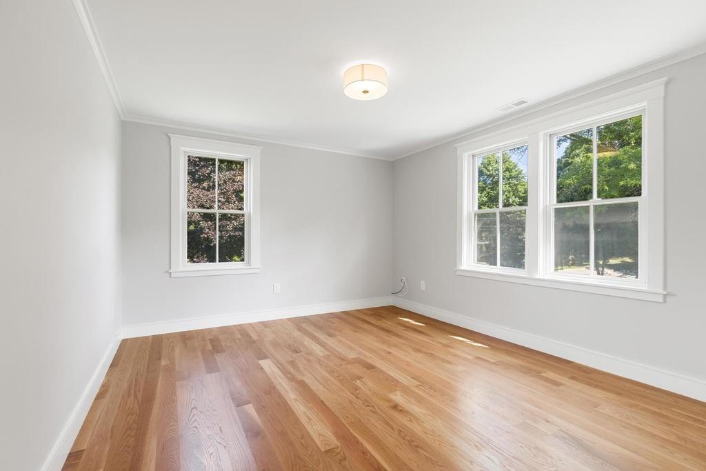 36 Walker Road Manchester, MA 01944 - Photo 34 of 41 Gallery Image 34