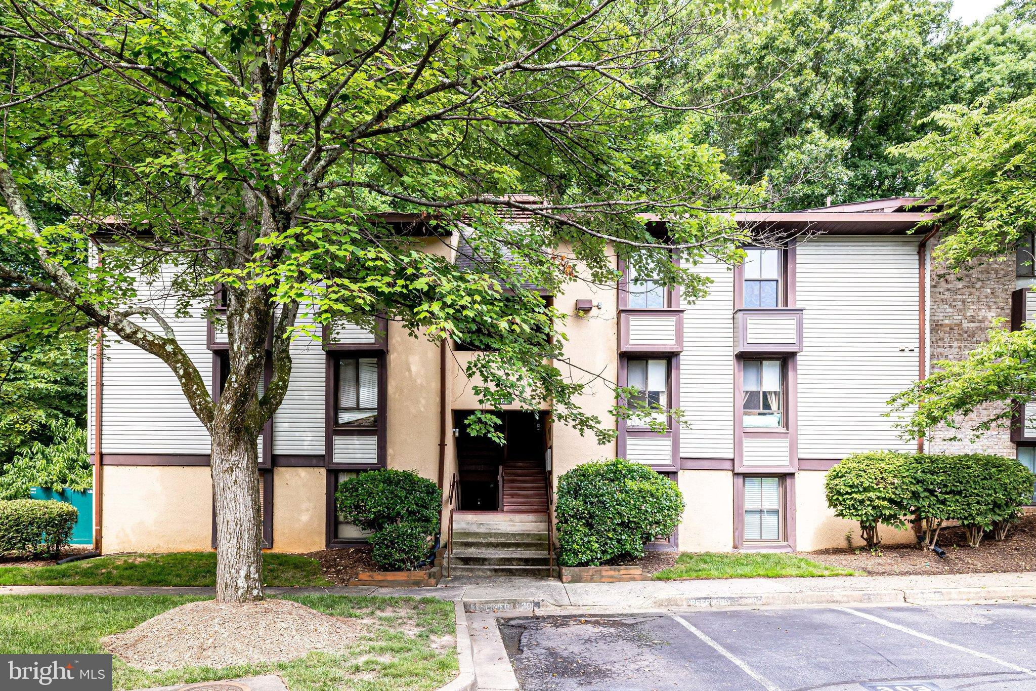 11621 Stoneview Square, Unit 22C Reston, VA 20191 - Photo 1 of 37 Gorgeous Upper Level Condo