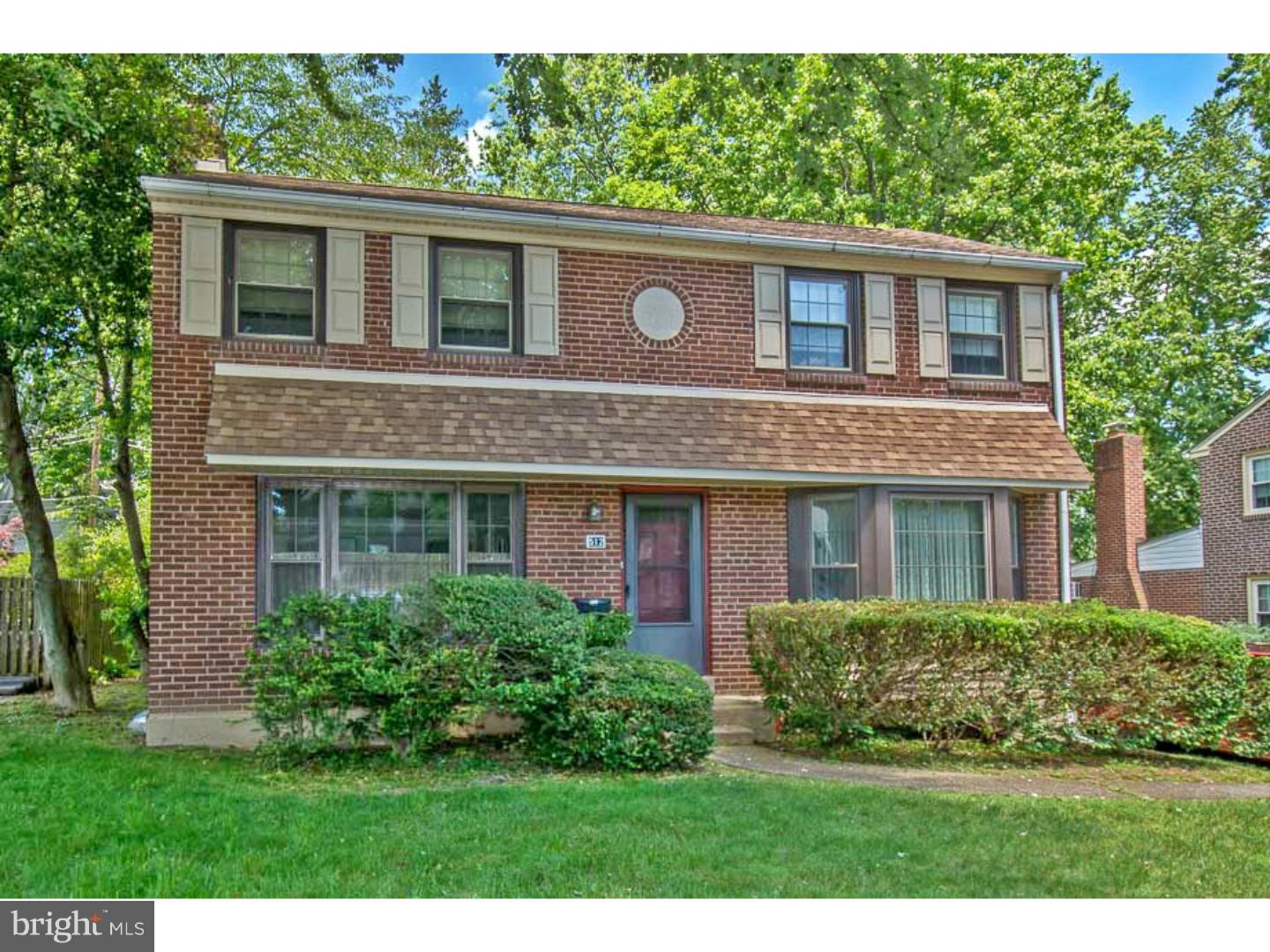 512 Paddock Road Havertown, PA 19083 - Photo 1 of 18