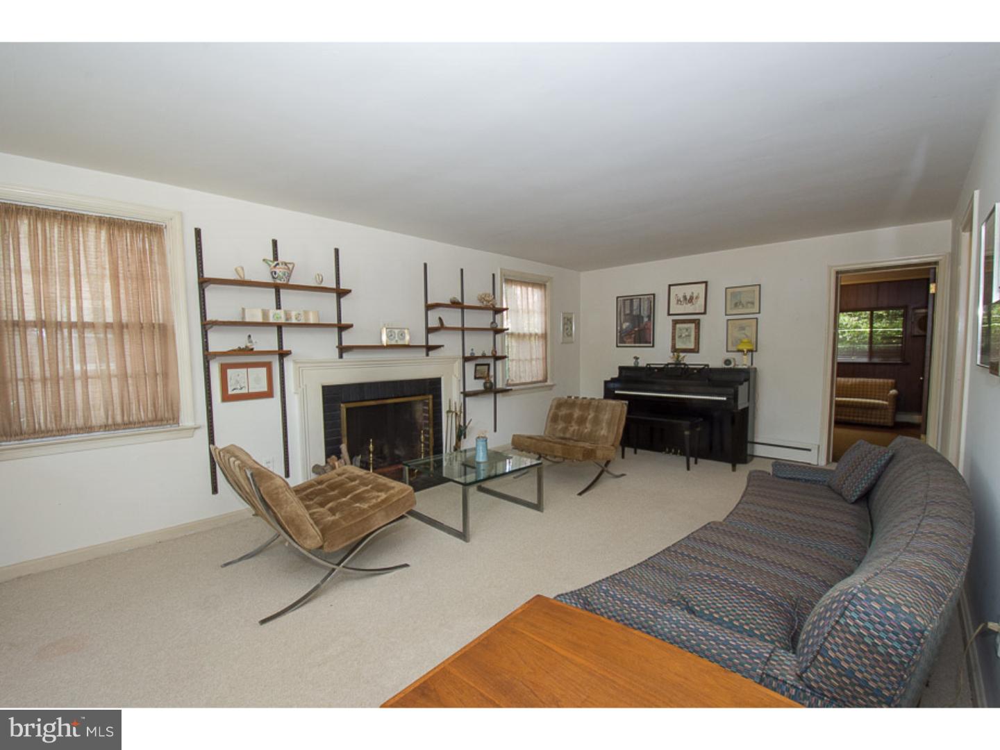 512 Paddock Road Havertown, PA 19083 - Photo 4 of 18
