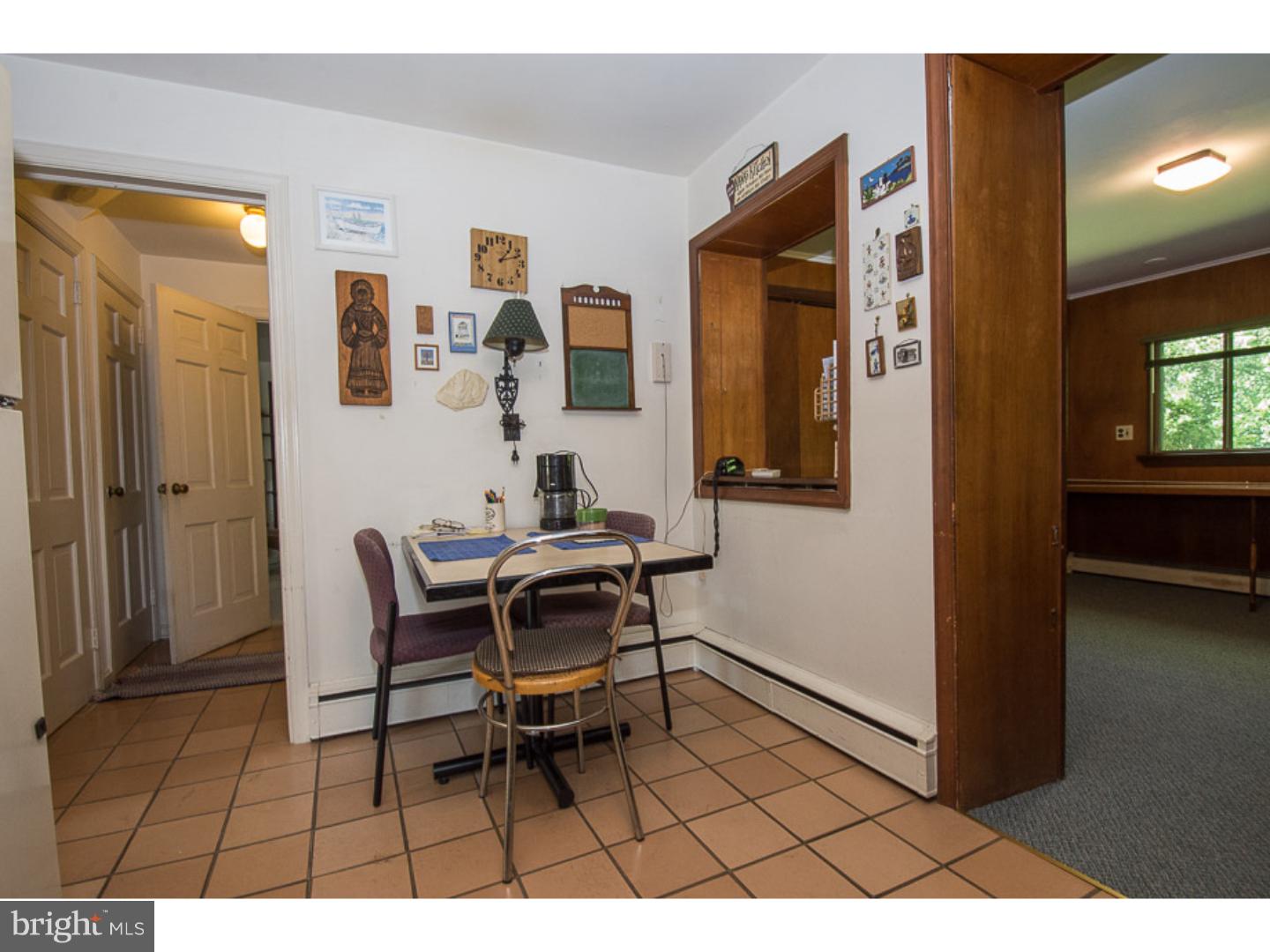 512 Paddock Road Havertown, PA 19083 - Photo 8 of 18