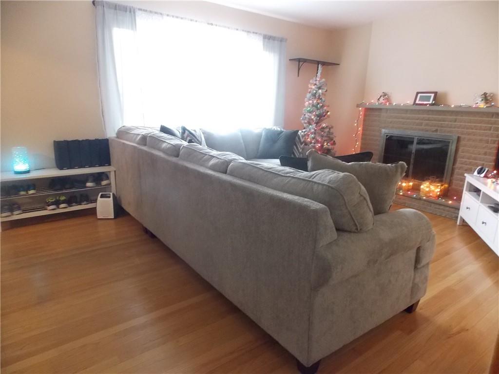 2338 Ritchie Street Aliquippa, PA 15001 - Photo 5 of 20 Gallery Image 5