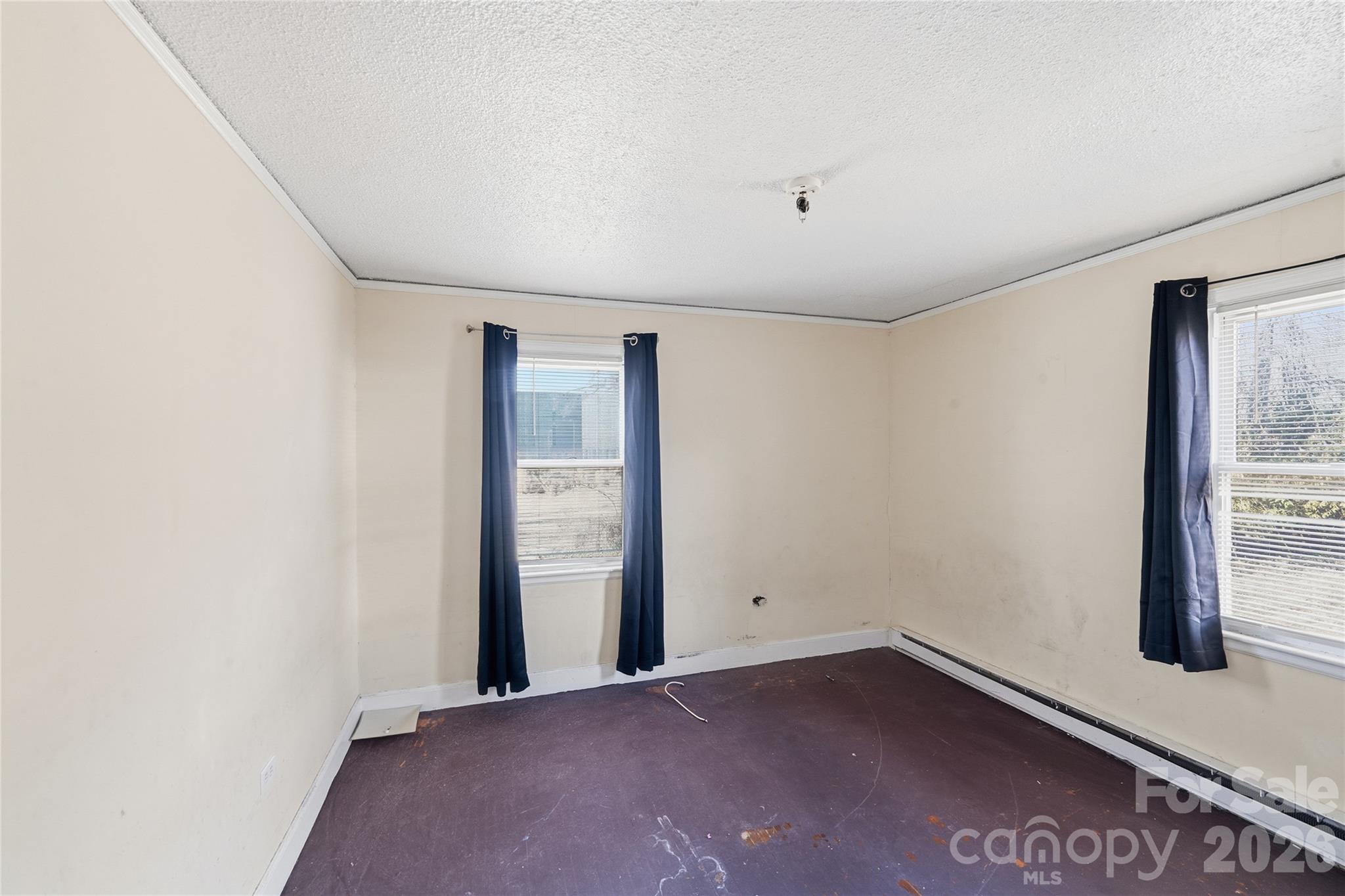 3309 Ritch Avenue Charlotte, NC 28206 - Photo 5 of 25 an empty room with window