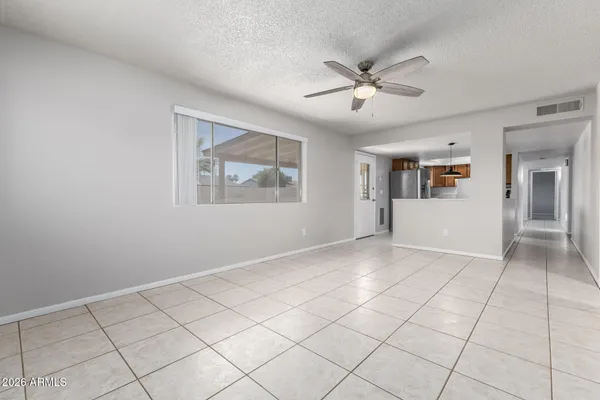 $450,000 | 2135 West Kerry Lane, Phoenix, AZ 85027