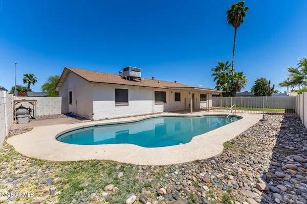 $450,000 | 2135 West Kerry Lane, Phoenix, AZ 85027