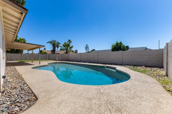 $450,000 | 2135 West Kerry Lane, Phoenix, AZ 85027