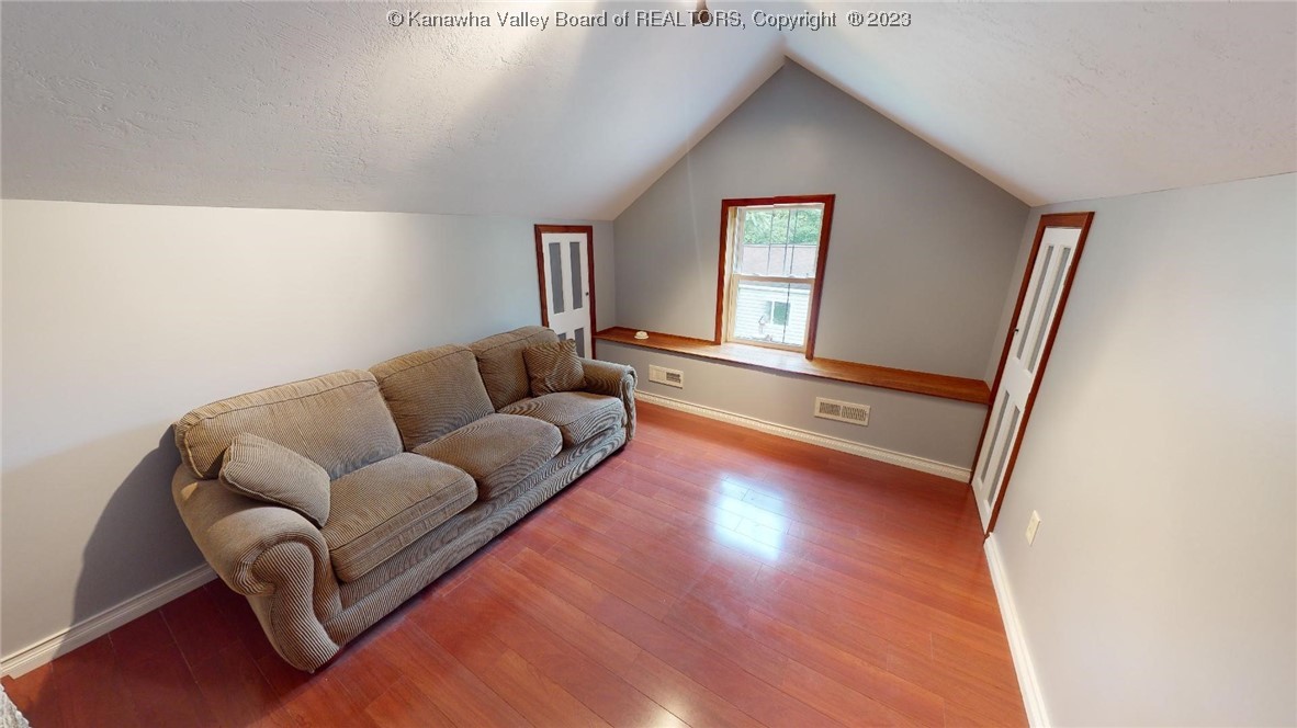 3907 Green Valley Road Huntington, WV 25701 - Photo 28 of 34 Gallery Image 28
