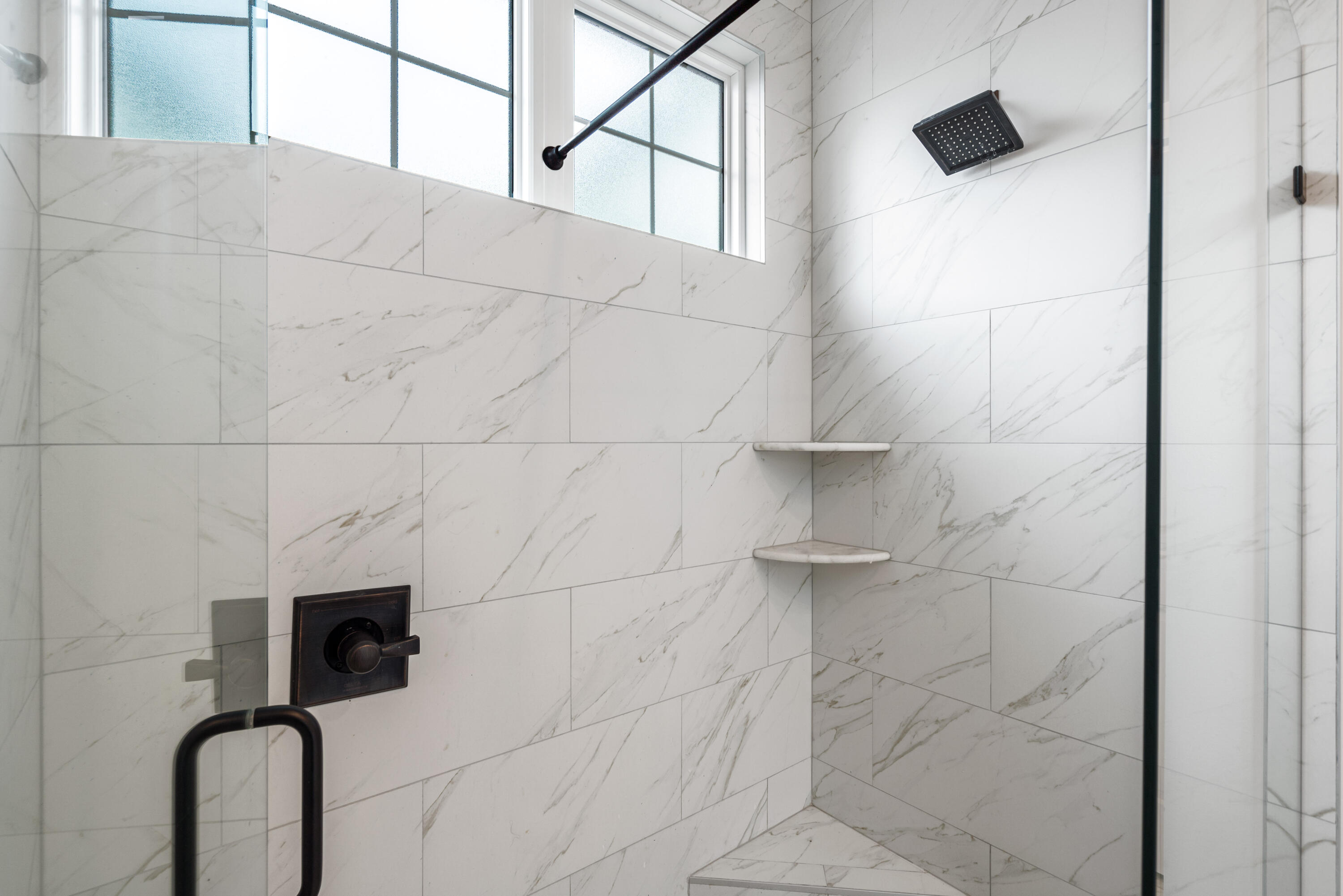 99 Roundwood Dr Inlet Beach Inlet Beach, FL 32461 - Photo 12 of 24 a bathroom with a shower