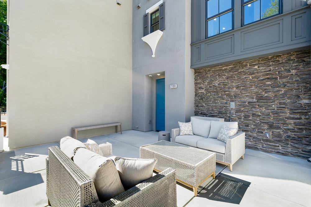 2108 Latham Street Mountain View, CA 94040 - Photo 22 of 29