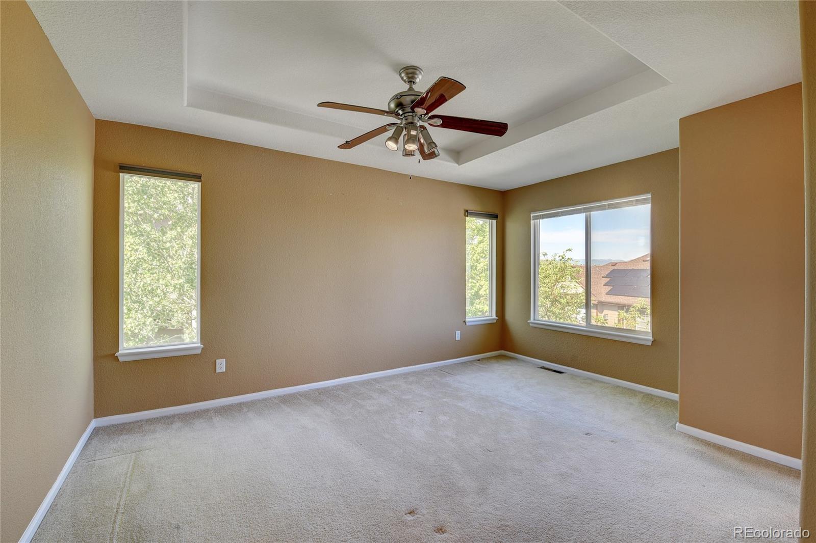 10851 Towerbridge Road Highlands Ranch, CO 80130 - Photo 12 of 40
