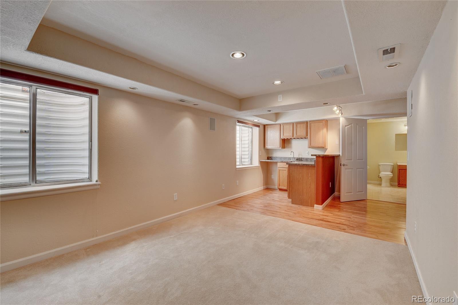 10851 Towerbridge Road Highlands Ranch, CO 80130 - Photo 29 of 40