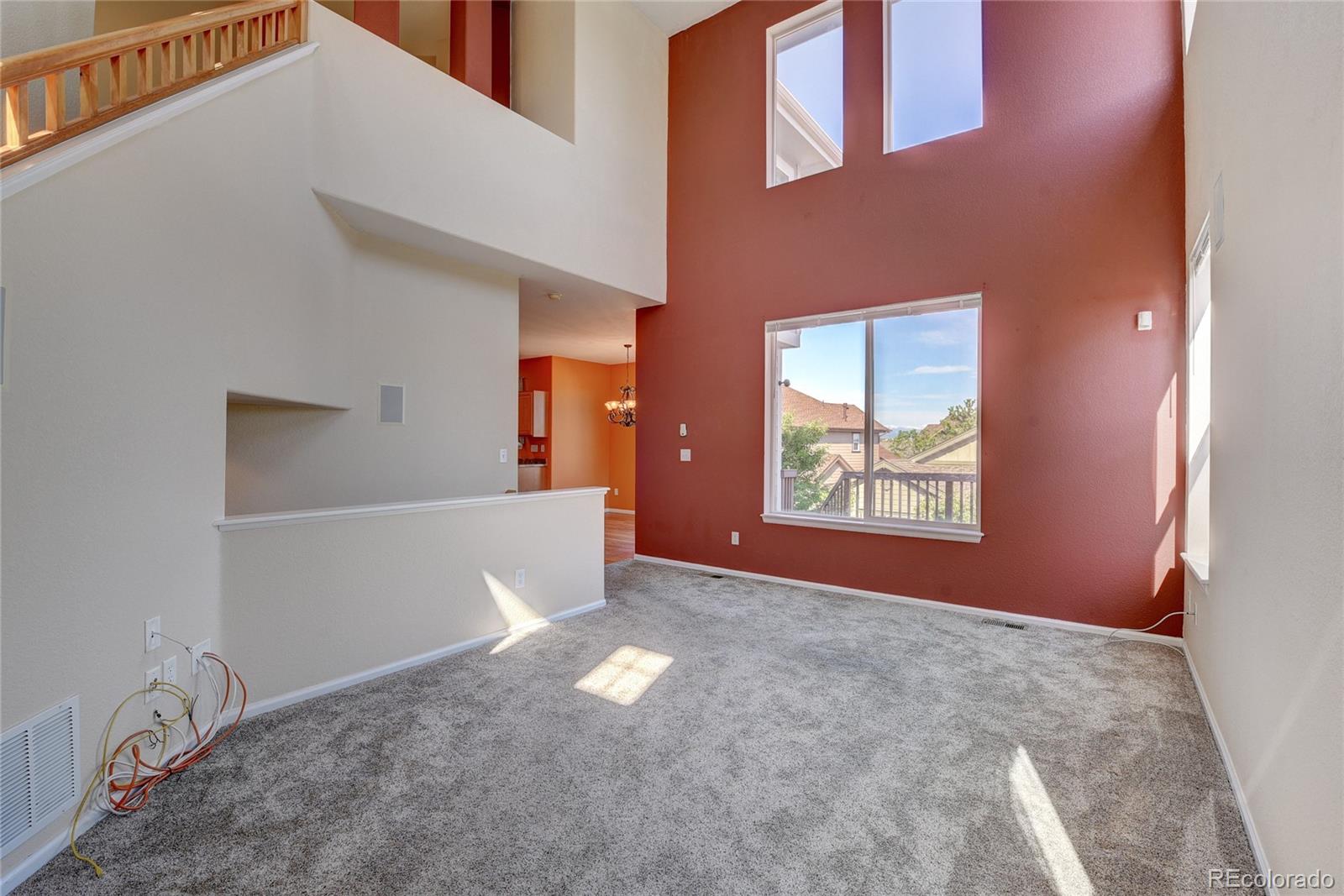 10851 Towerbridge Road Highlands Ranch, CO 80130 - Photo 4 of 40