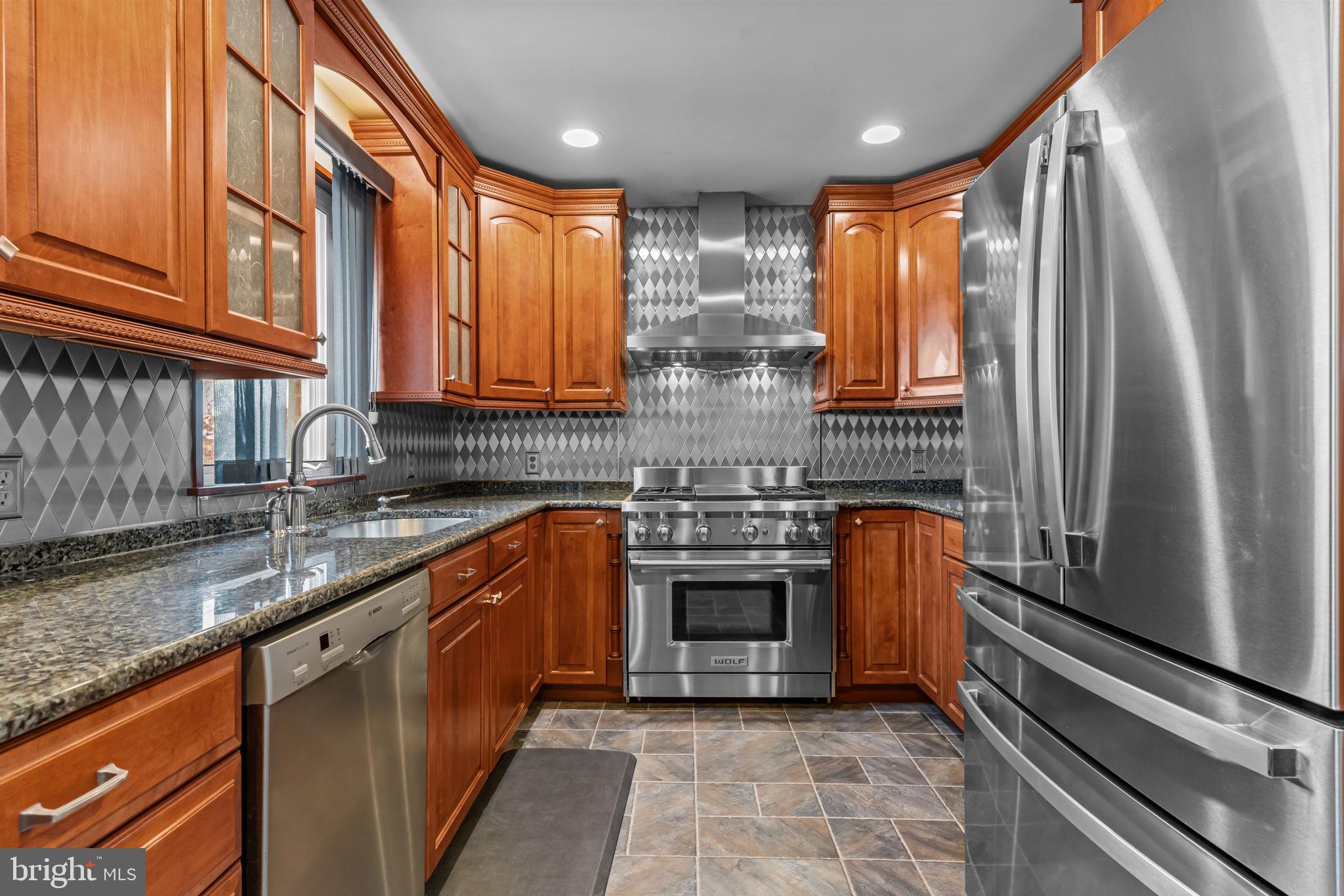 9029 Eastview Road Philadelphia, PA 19152 - Photo 1 of 31 Gallery Image 1