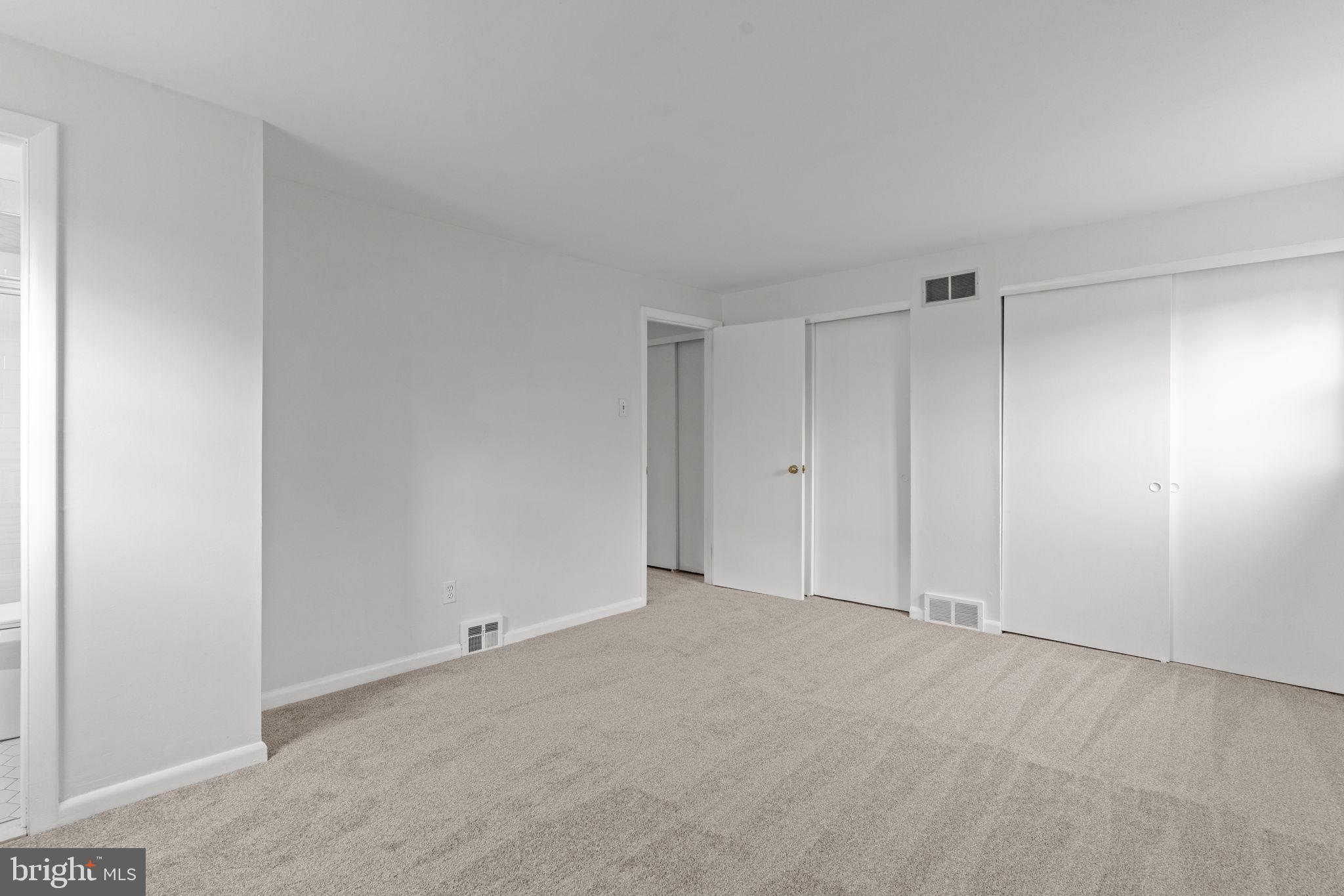 9029 Eastview Road Philadelphia, PA 19152 - Photo 14 of 31 Gallery Image 14