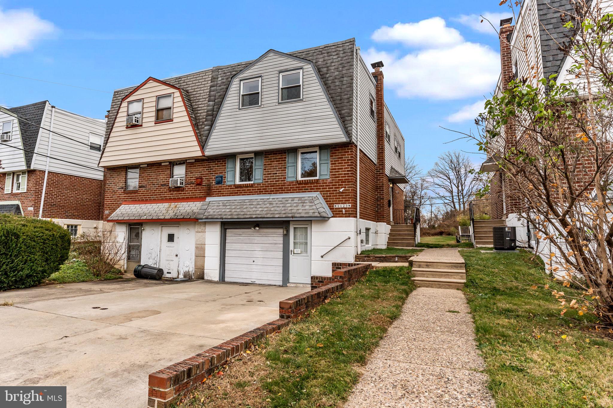 9029 Eastview Road Philadelphia, PA 19152 - Photo 2 of 31 Gallery Image 2