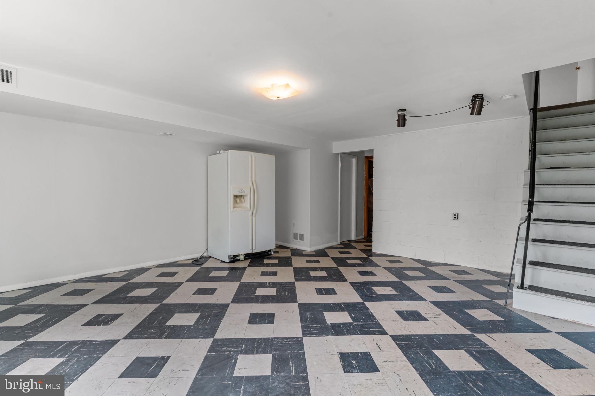 9029 Eastview Road Philadelphia, PA 19152 - Photo 21 of 31 Gallery Image 21