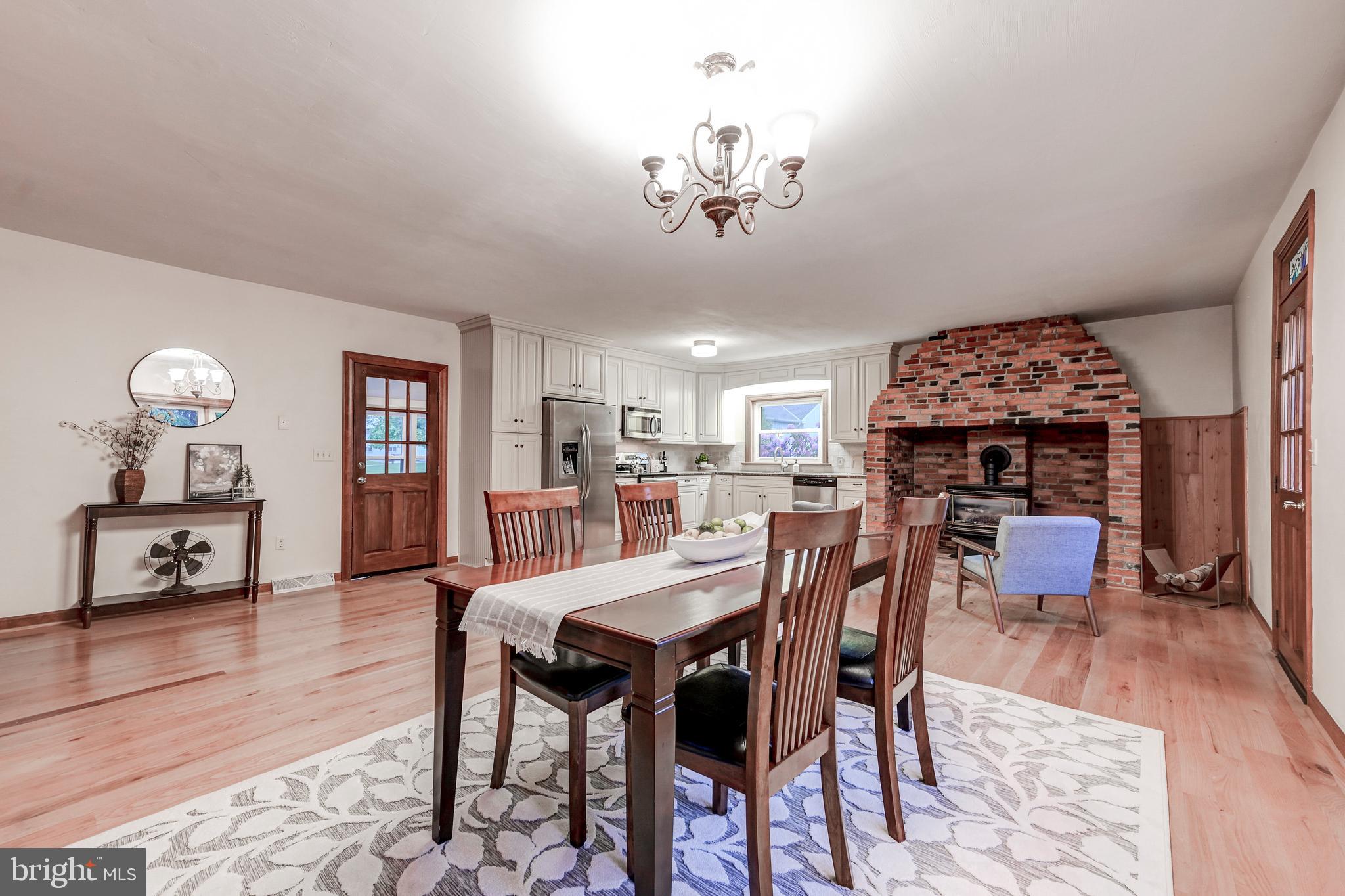 1384 Bon-Ox Road Gettysburg, PA 17325 - Photo 20 of 100 Large Eat In Kitchen