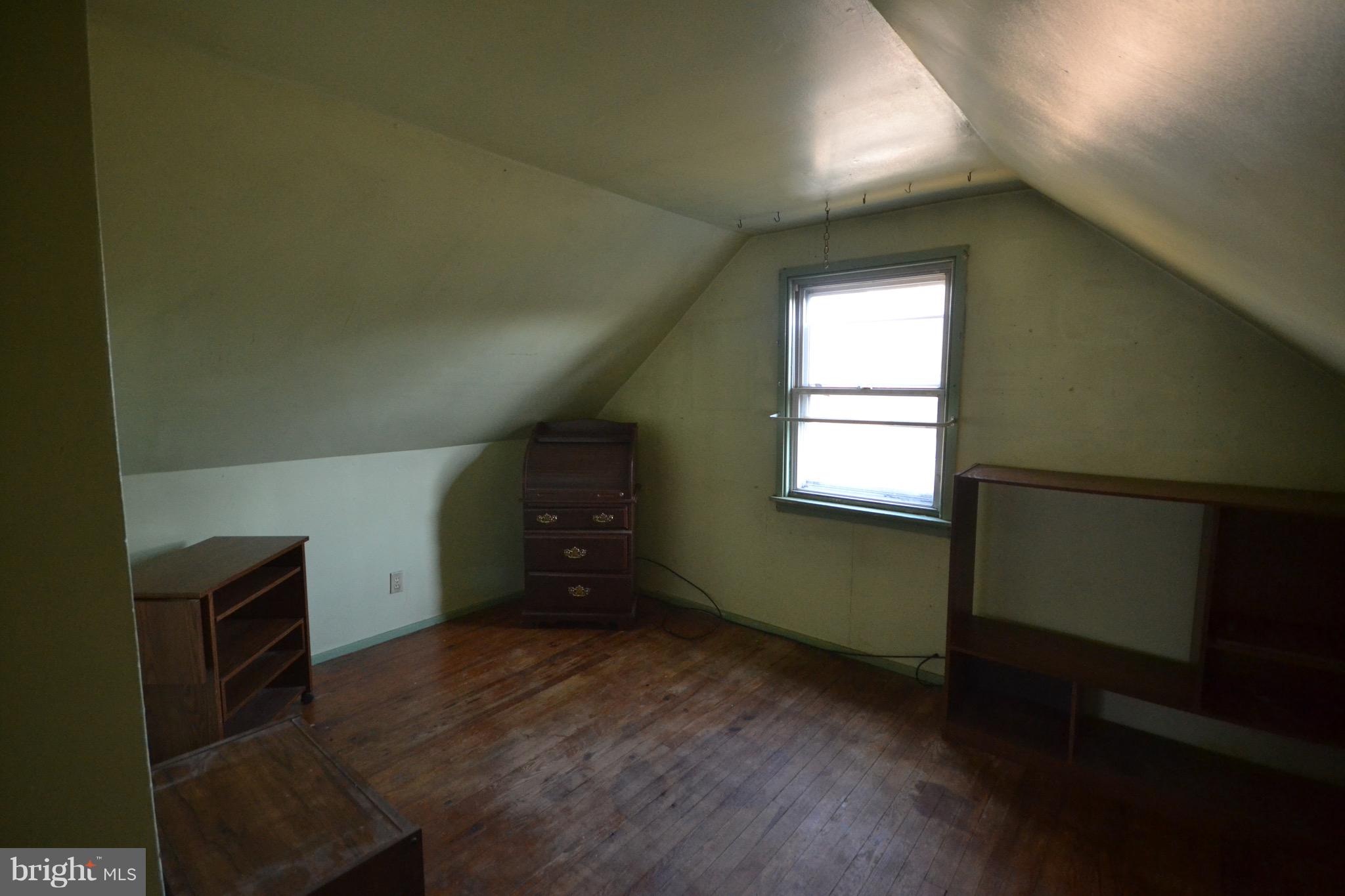 418 Newton Road Hatboro, PA 19040 - Photo 20 of 29 Bedroom Four