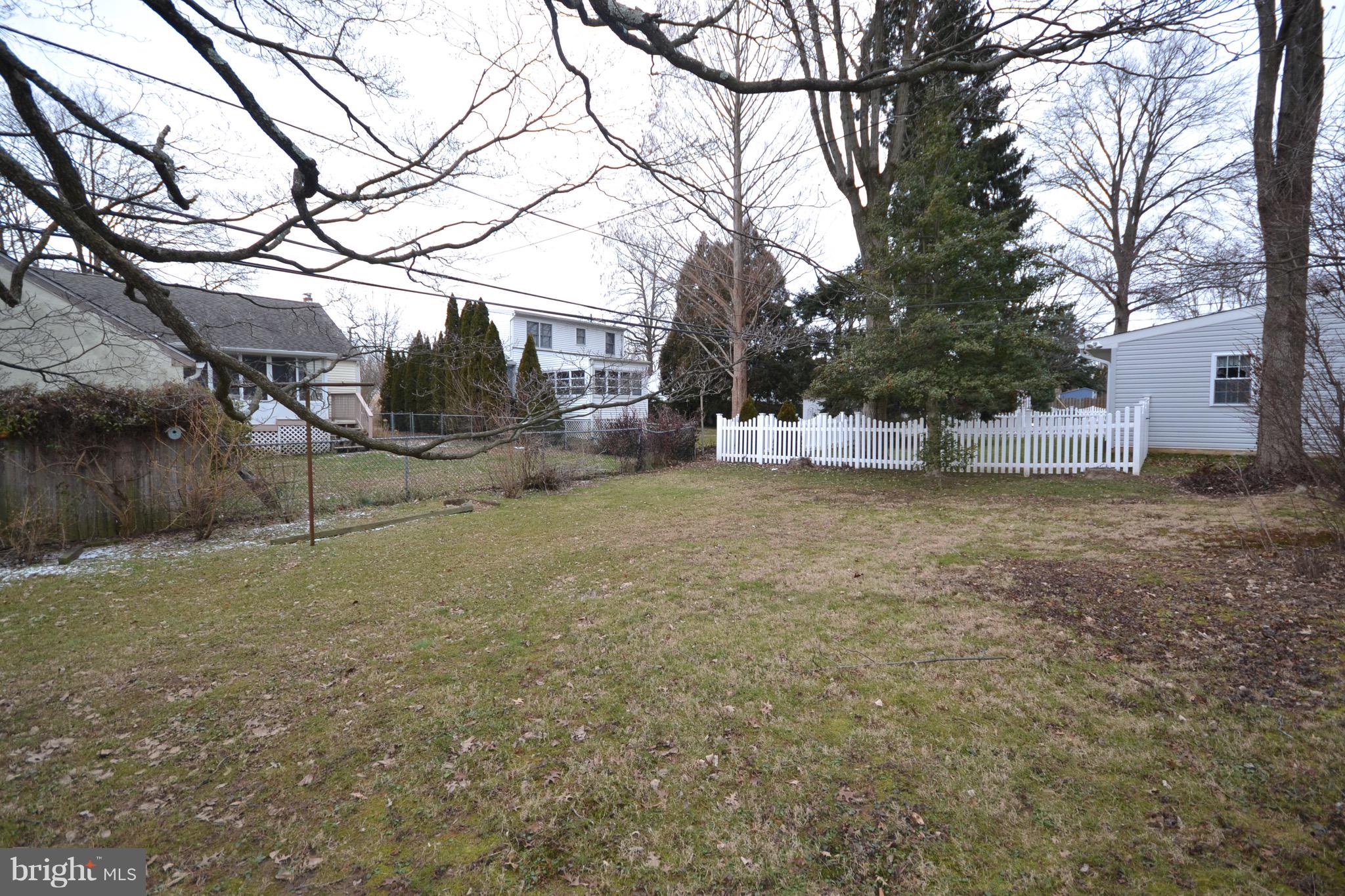 418 Newton Road Hatboro, PA 19040 - Photo 27 of 29 Backyard