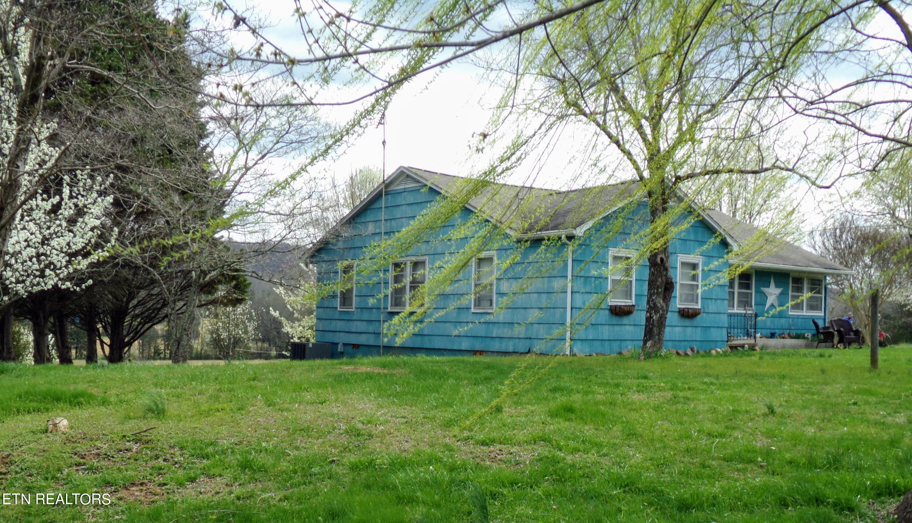 4625 Decatur Highway Ten Mile, TN 37880 - Photo 3 of 22 101_0692~2