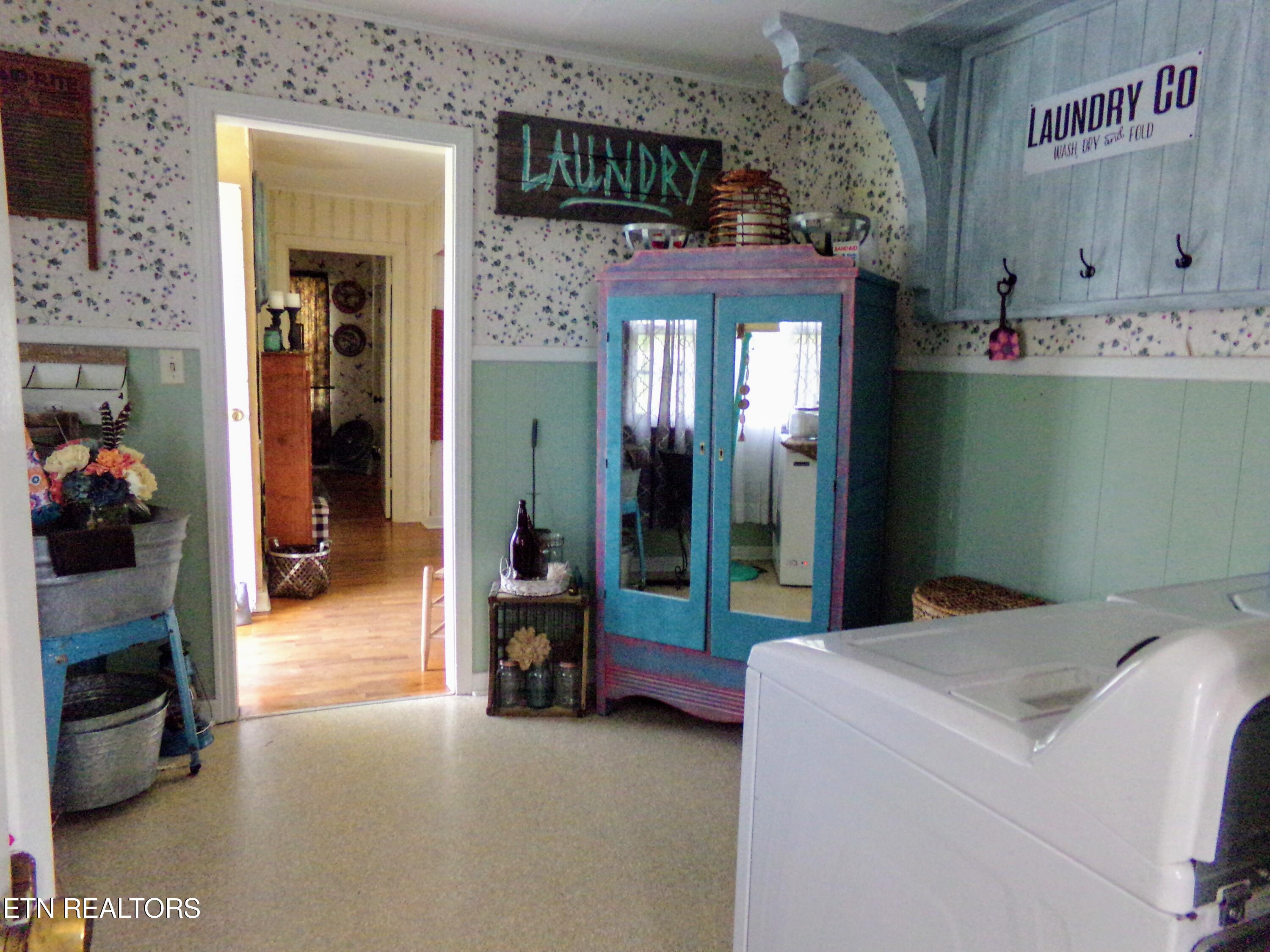 4625 Decatur Highway Ten Mile, TN 37880 - Photo 9 of 22 101_0673~2