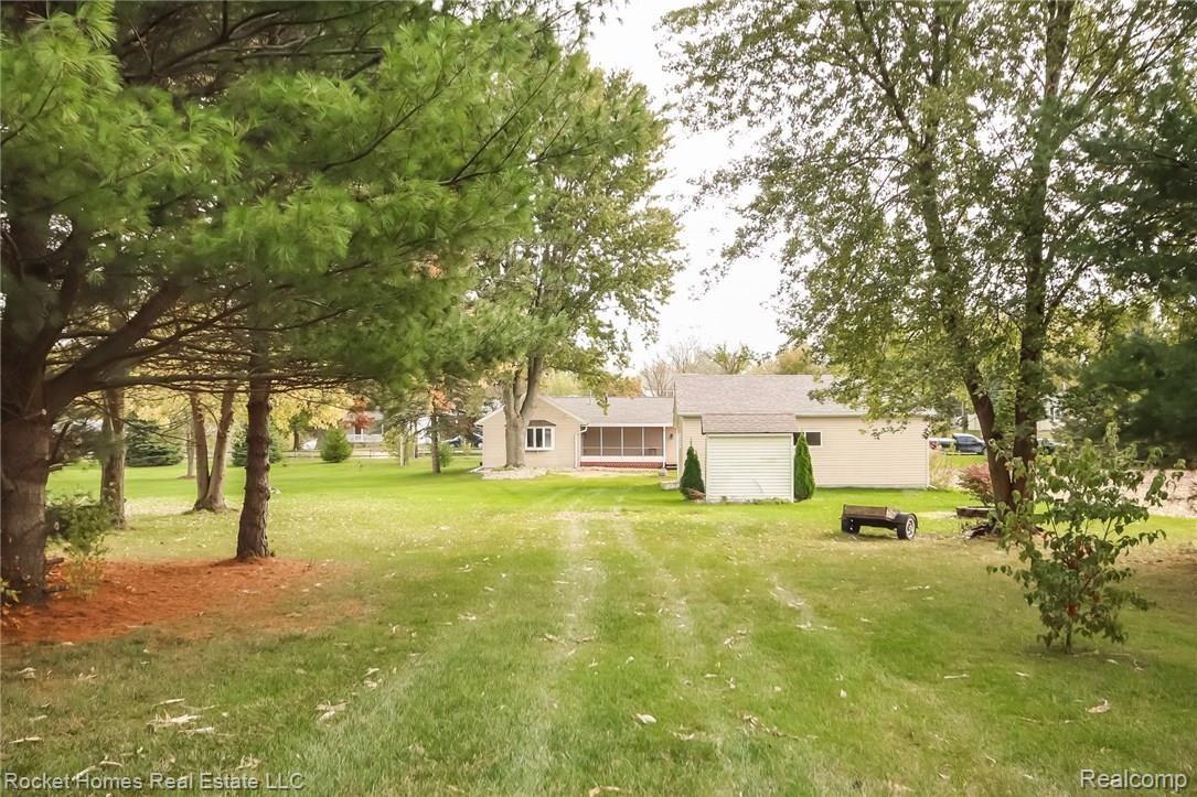 9983 Minx Road Temperance, MI 48182 - Photo 32 of 40 043-Rear_View-4977388-medium.jpg