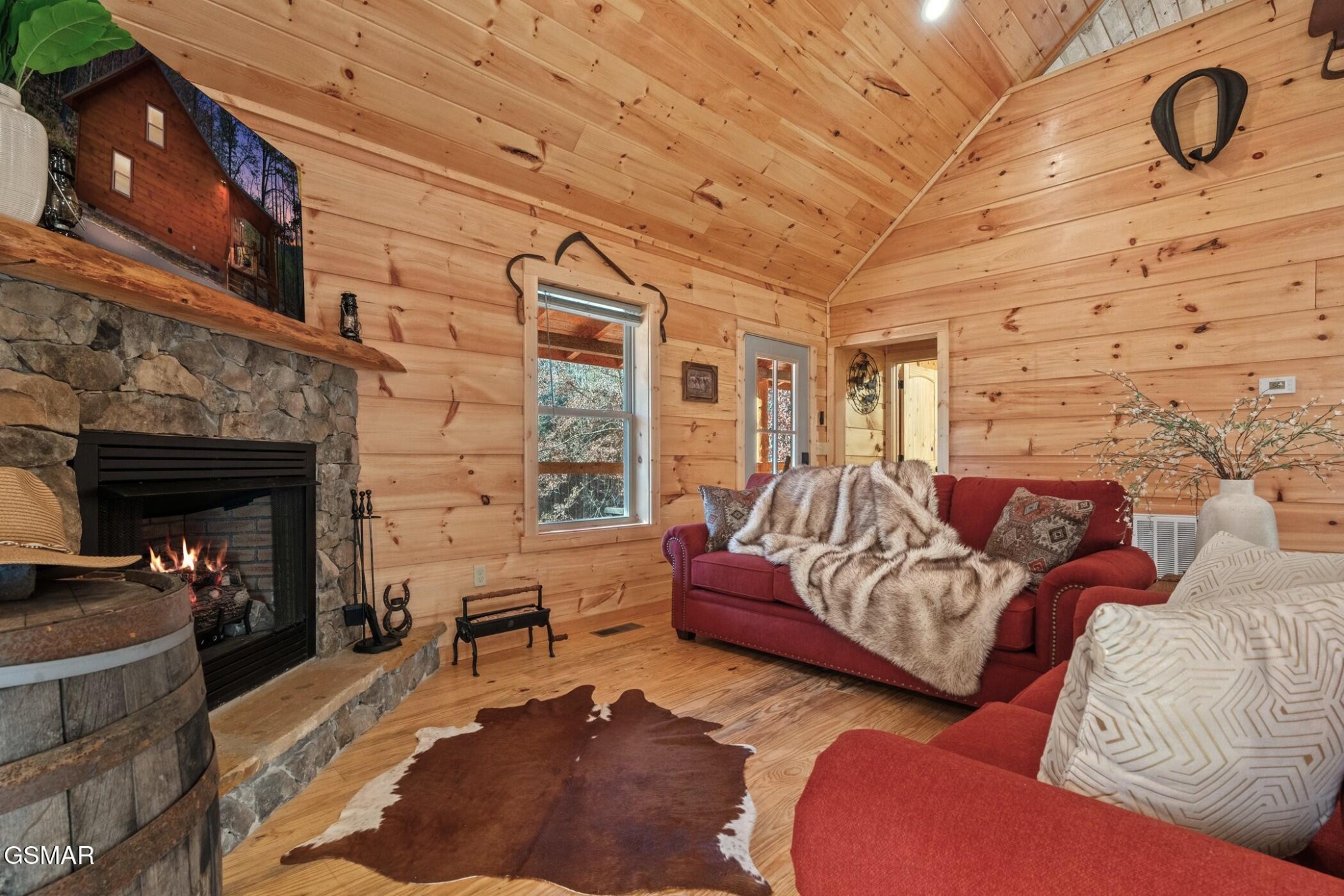 3879 Henry Town Road Sevierville, TN 37876 - Photo 6 of 24 Gallery Image 6