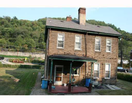444 Baldwin Road Pittsburgh, PA 15207 - Photo 7 of 8 Exterior Back.