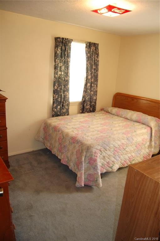 4912 Springview Road Charlotte, NC 28213 - Photo 13 of 28 Gallery Image 13