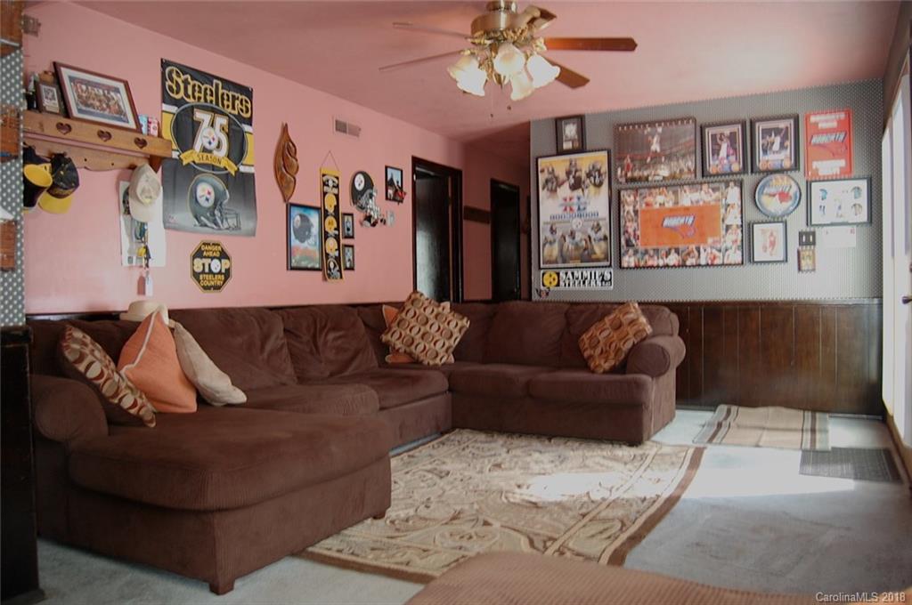 4912 Springview Road Charlotte, NC 28213 - Photo 17 of 28 Gallery Image 17