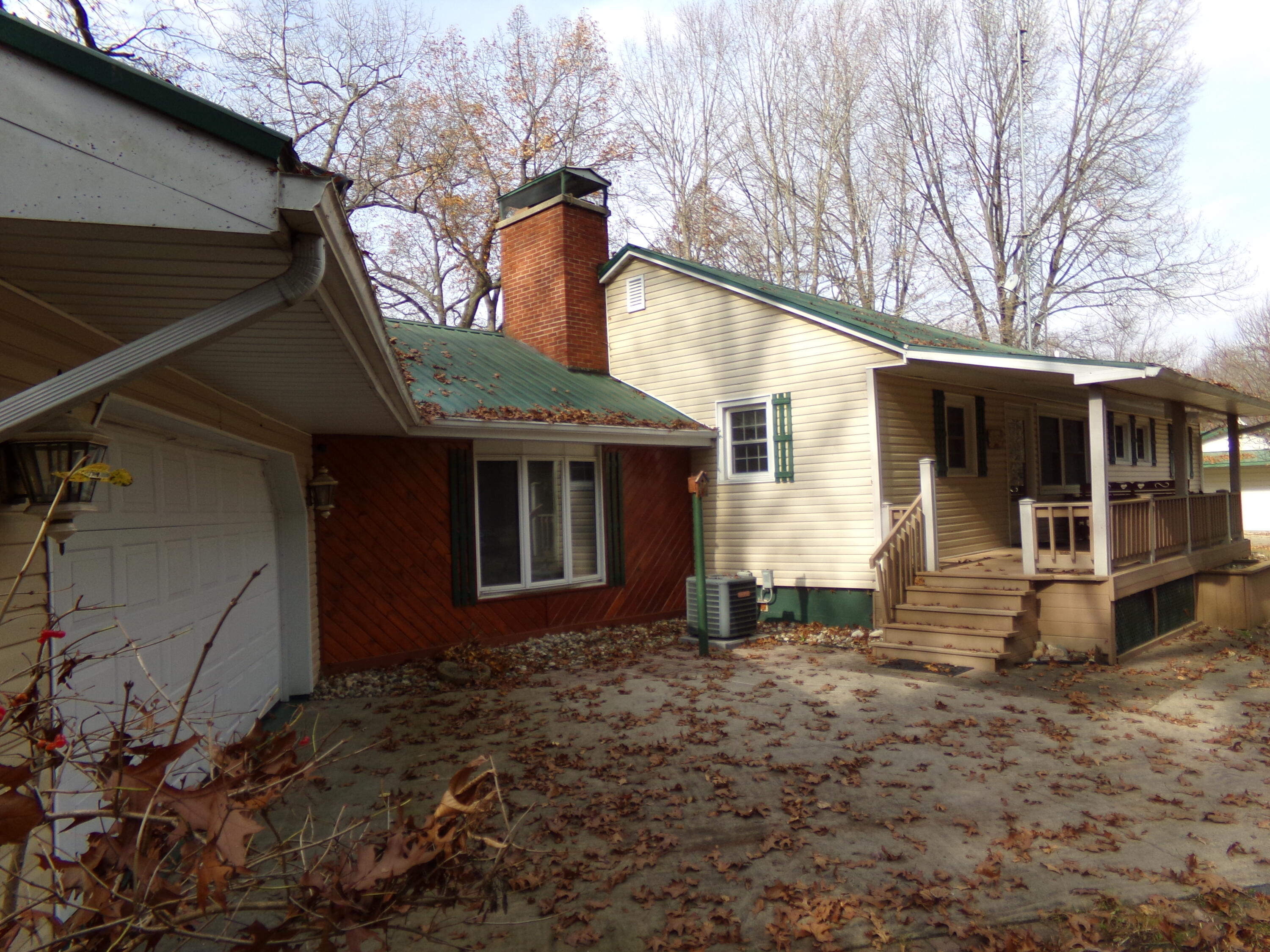12180 Mead Road Montgomery, MI 49255 - Photo 18 of 52 100_0141